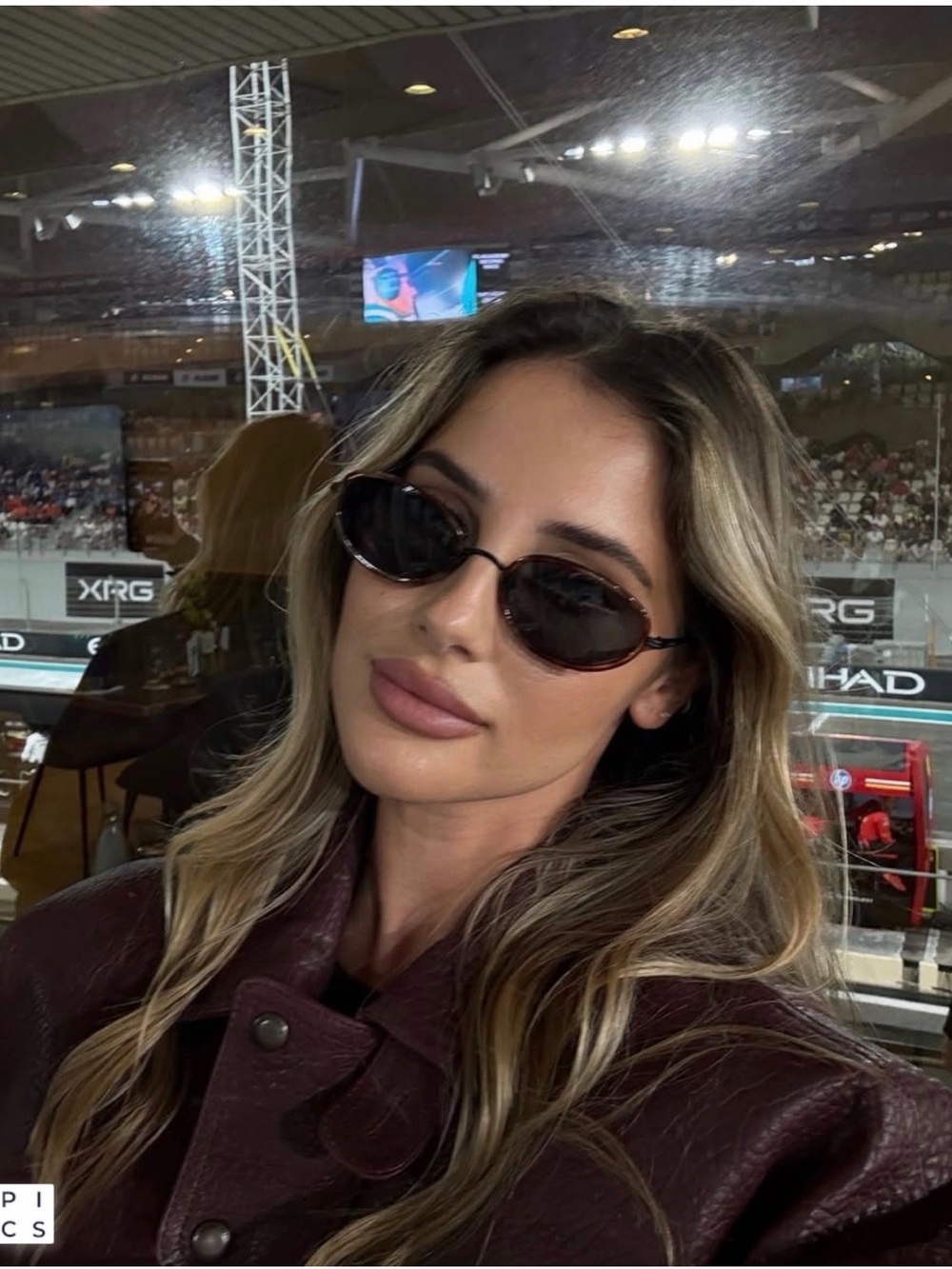 VEHLA Reign Brown frame Oval Sunglasses with Smoke Lenses